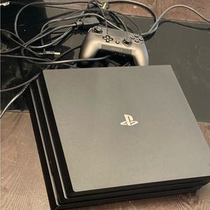 Play Station 4 PS4 with HDMI, power, cable, and controller included